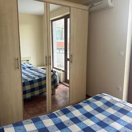 Spacious Family Fully Furnished 2 In Apartamento Kavarna
