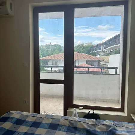 Spacious Family Fully Furnished 2 In *
